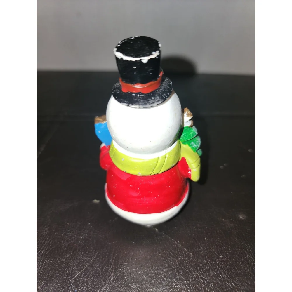 Set of 4 Vintage Christmas Shelf Sitters Reindeer,‎ 2 Snowmen, Penguin